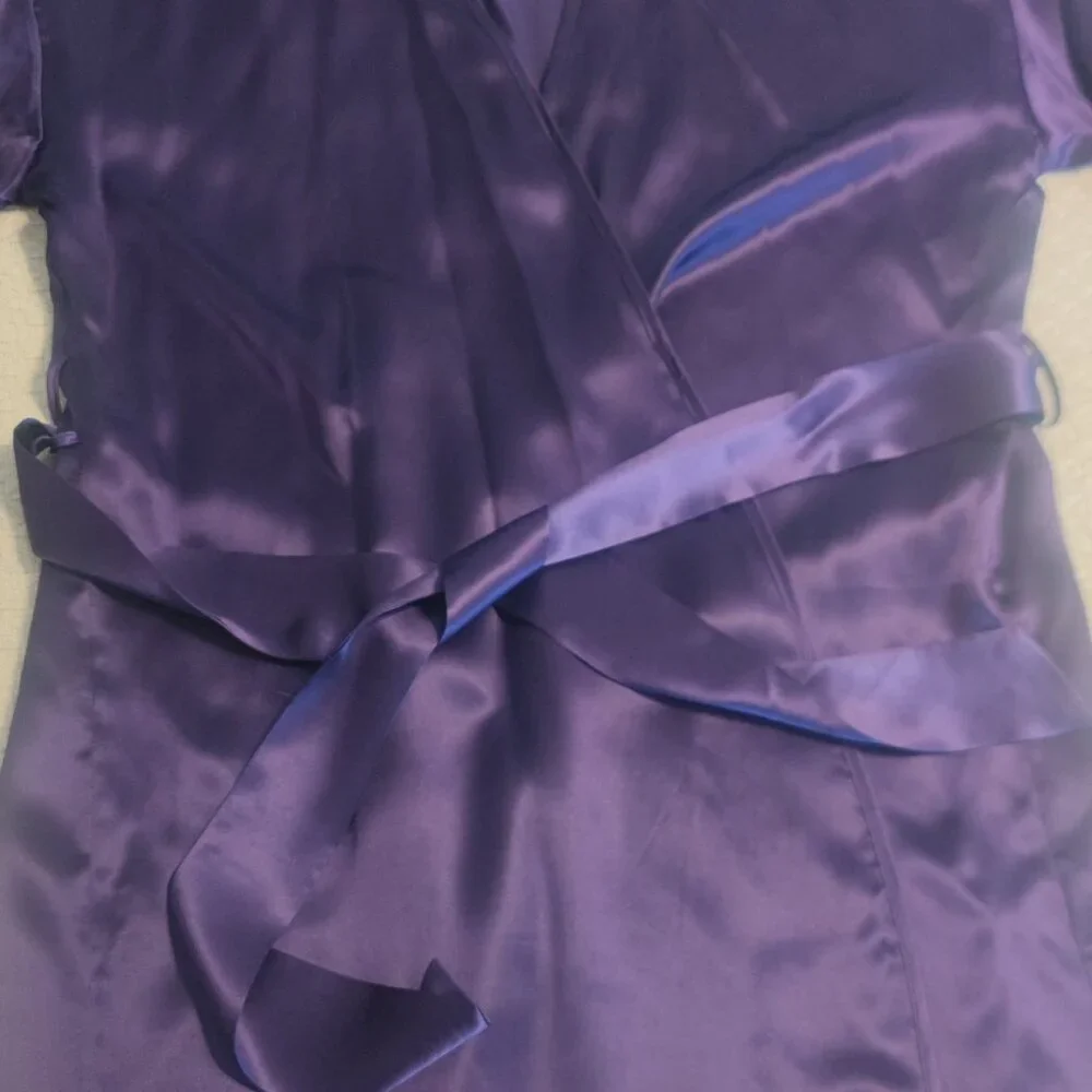 Victoria's Secret purpel violet SILK rope - Picture 11 of 11